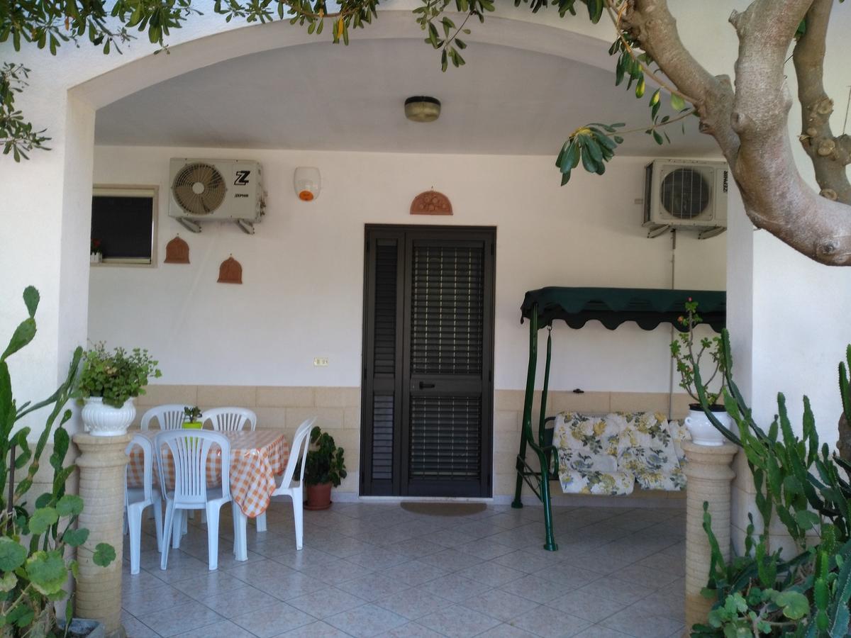 Torre Inserraglio B&B Il Melograno Salento מראה חיצוני תמונה