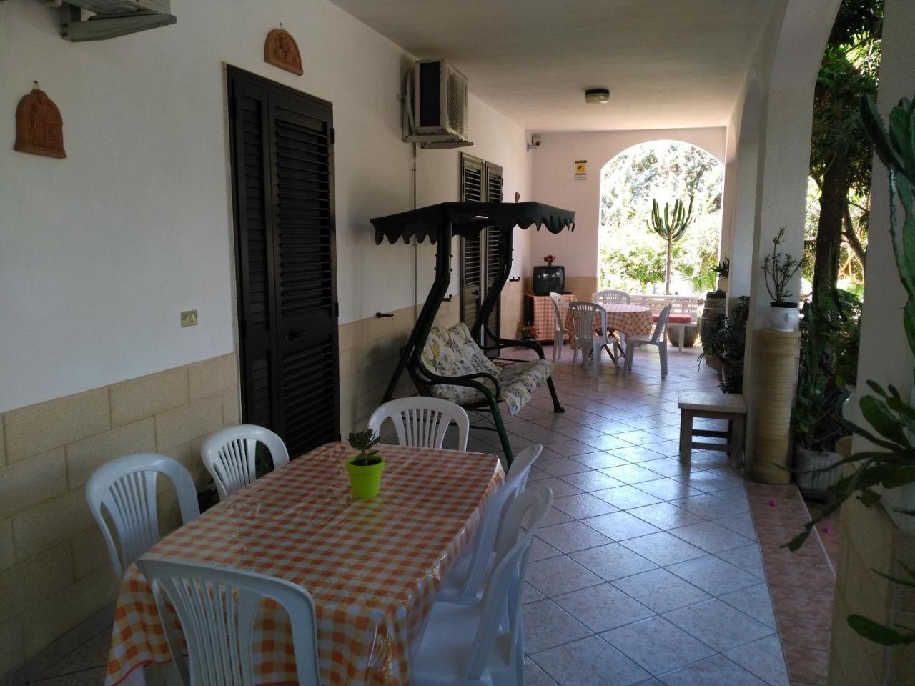 Torre Inserraglio B&B Il Melograno Salento מראה חיצוני תמונה